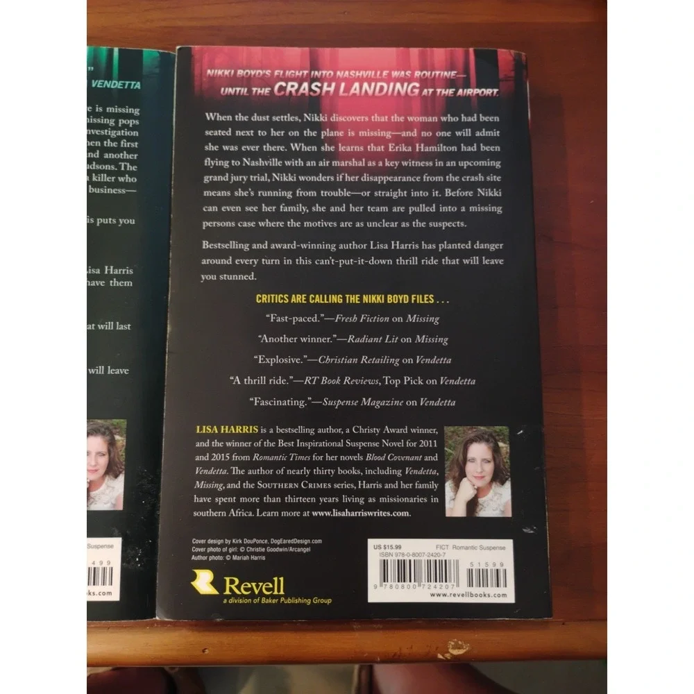 Missing/Pursued 2 (The Nikki‎ Boyd Files) Pair- Paperback Harris, Lisa - GOOD